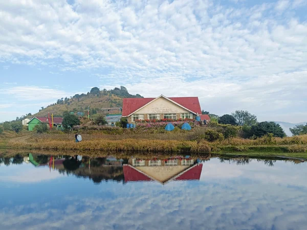 Sandakphu–Phalut, day 2: Dhotrey → Tonglu