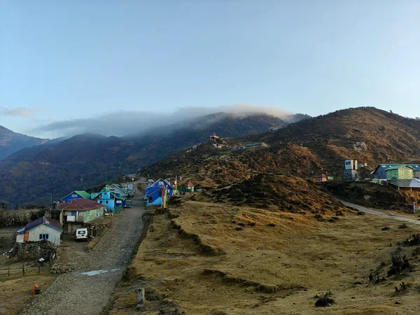 Sandakphu–Phalut, day 3: Tonglu → Kalipokhri